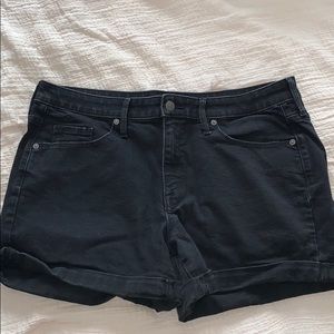 black jean shorts